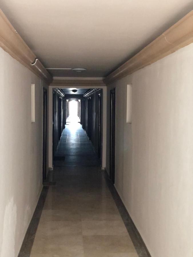 Sea View Apartments 만갈리아 외부 사진