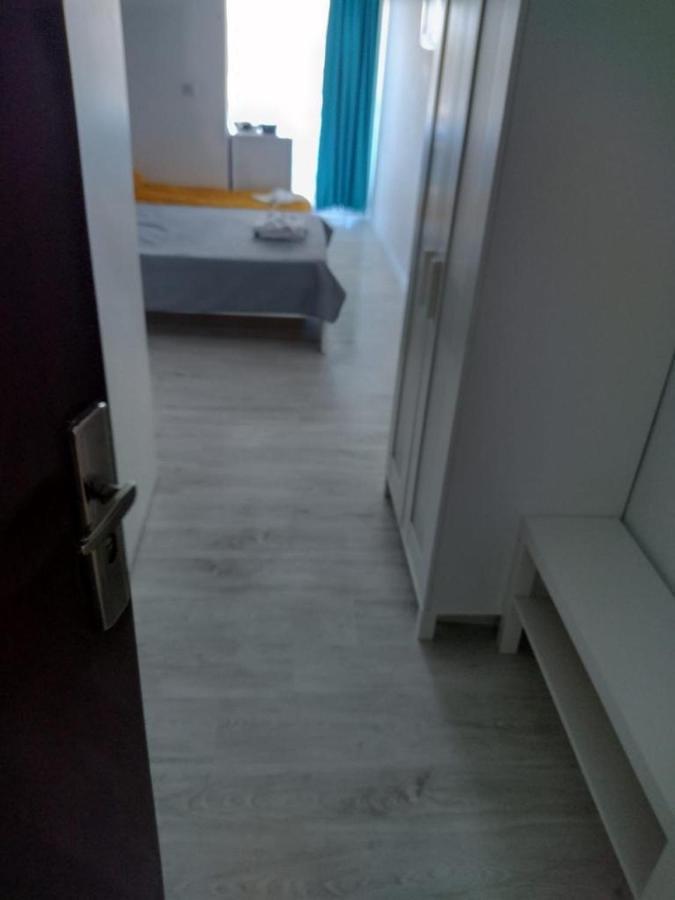 Sea View Apartments 만갈리아 외부 사진
